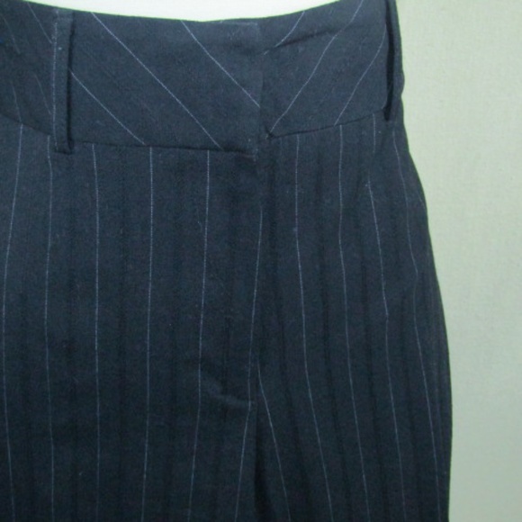 VAN HUSEN LADIES PINSTRIPE GRAY STRIPE PANTSUIT - Picture 2 of 5